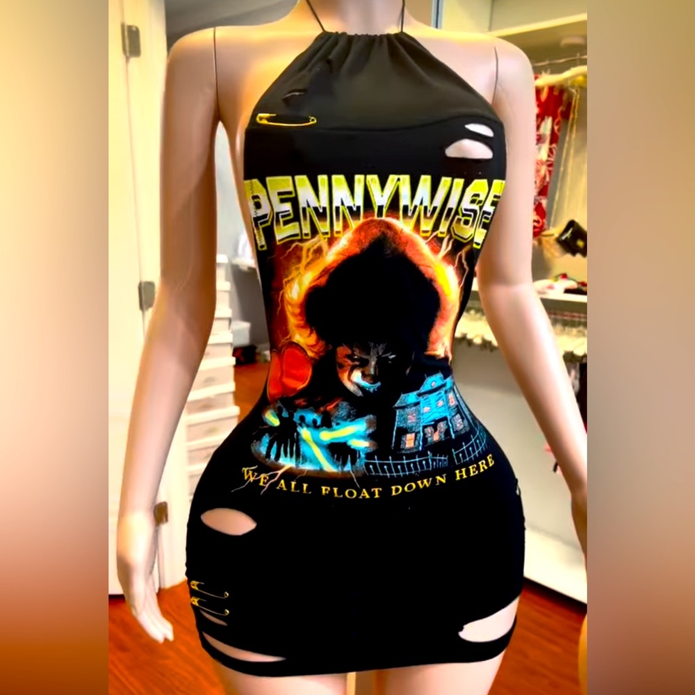 Custom SEXY Pennywise dress 🤡